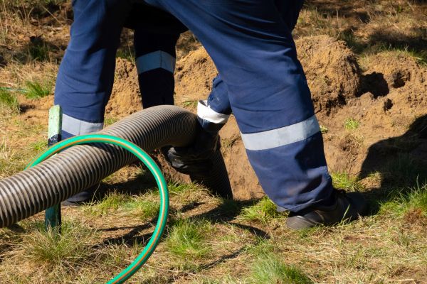 Sewer Pipe Unclogging